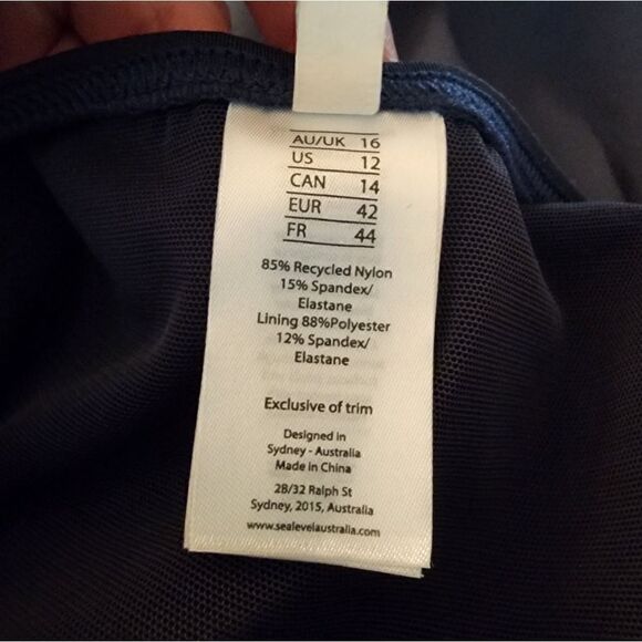 Sea Level Eco Essentials Keyhole Halter One Piece - Picture 7 of 7